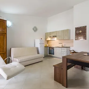 https://apartments-gloria-liznjan.in-istria.net